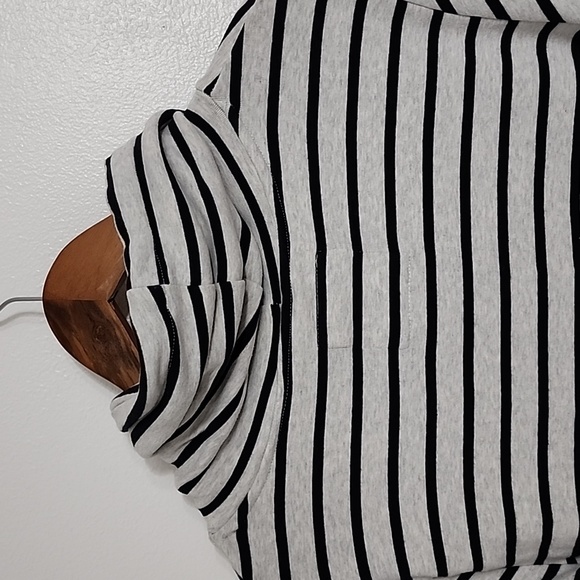 Lily & Lottie Cowl Neck Top - Picture 9 of 10